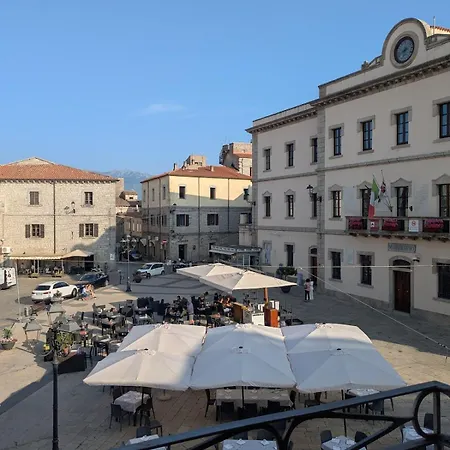 Spazioso In Centro Storico * טמפיו פאוזניה