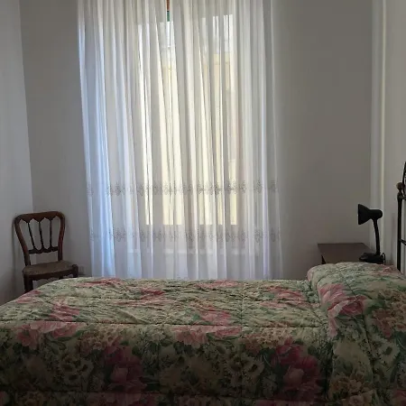 Apartment Spazioso In Centro Storico